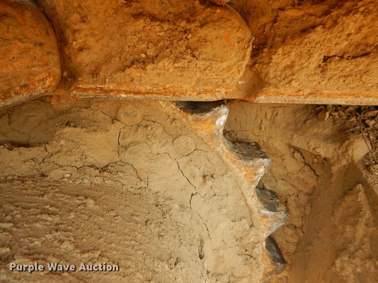 image for item DI8306 2000 Komatsu PC220LC-6  excavator