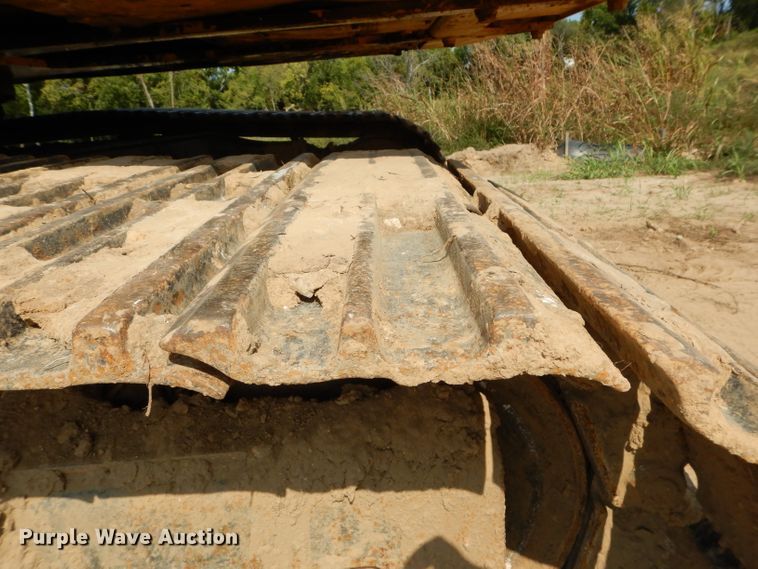 image for item DI8306 2000 Komatsu PC220LC-6  excavator