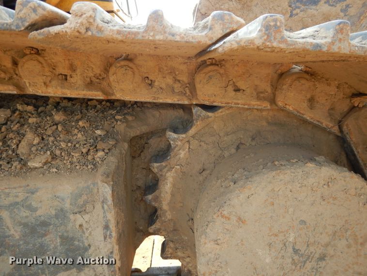 image for item DI8306 2000 Komatsu PC220LC-6  excavator