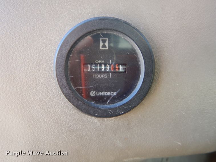 image for item DI8332 2006 Case 325  haul truck