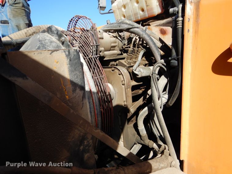 image for item DI8332 2006 Case 325  haul truck