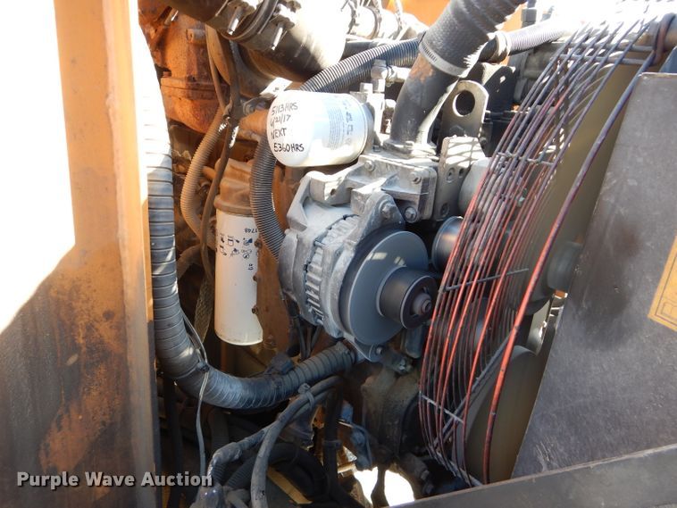 image for item DI8332 2006 Case 325  haul truck