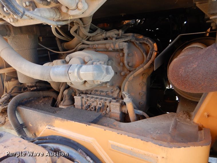 image for item DI8332 2006 Case 325  haul truck