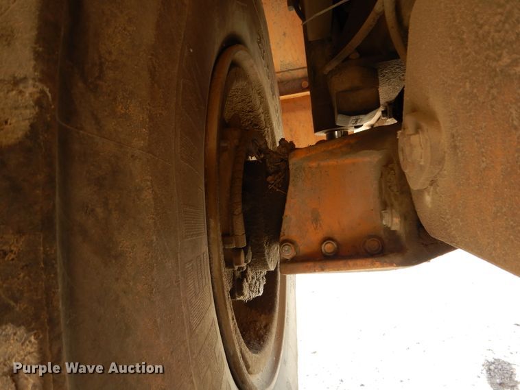 image for item DI8332 2006 Case 325  haul truck