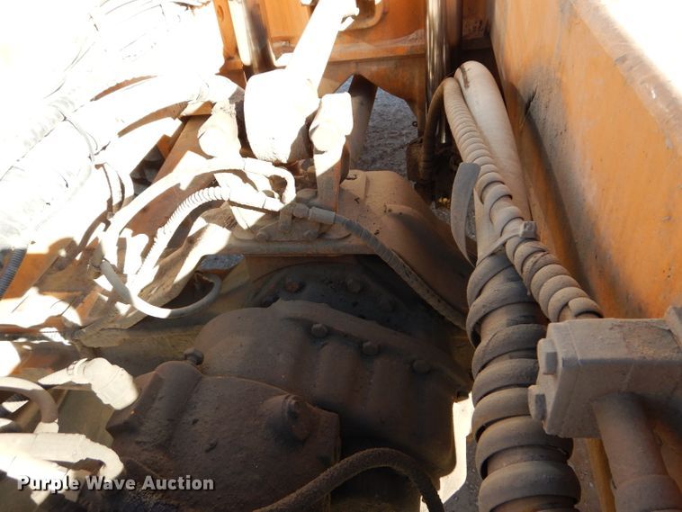 image for item DI8332 2006 Case 325  haul truck