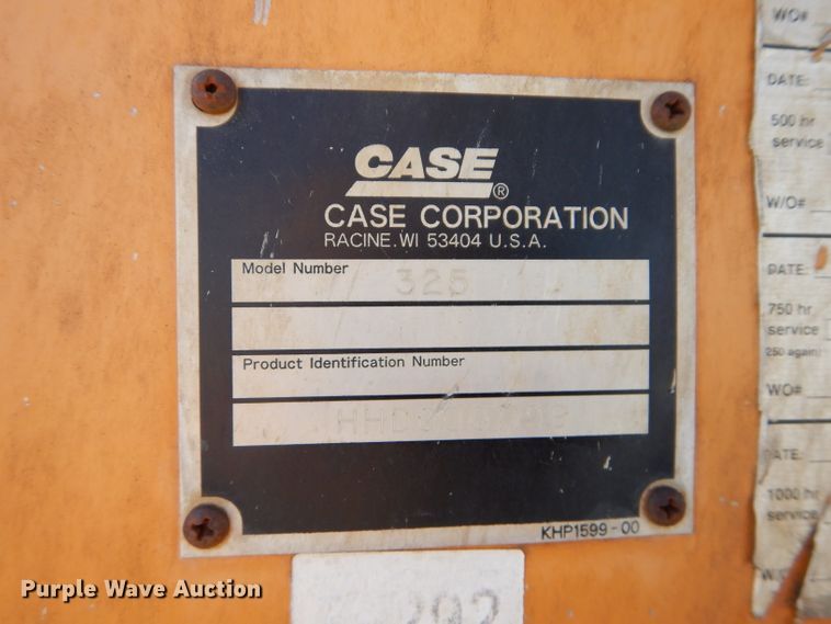 image for item DI8332 2006 Case 325  haul truck