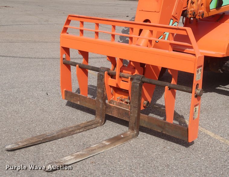 image for item DJ1817 2007 Xtreme XRM1045  telehandler