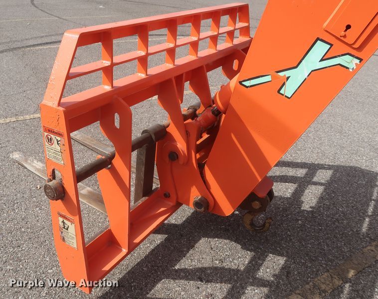 image for item DJ1817 2007 Xtreme XRM1045  telehandler