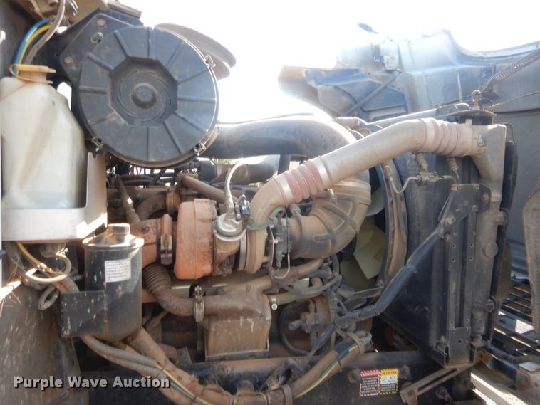 image for item DJ2043 2005 Mack CH600  tank truck