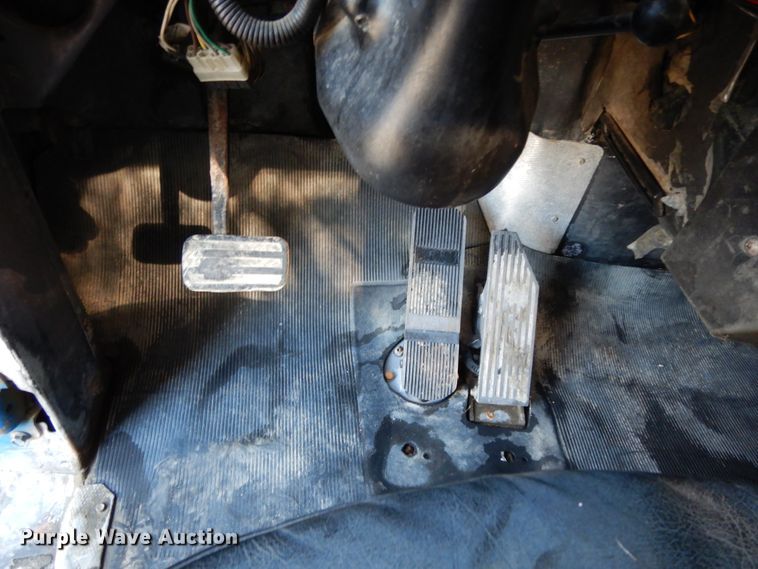 image for item DJ6608 2000 Mack RD690S  ready mix truck