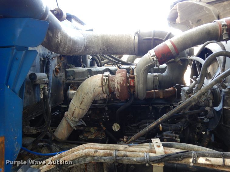 image for item DJ6608 2000 Mack RD690S  ready mix truck