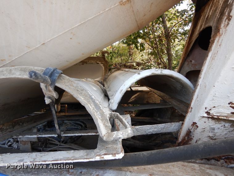 image for item DJ6608 2000 Mack RD690S  ready mix truck