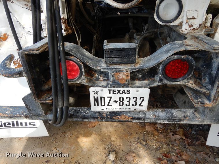 image for item DJ6608 2000 Mack RD690S  ready mix truck