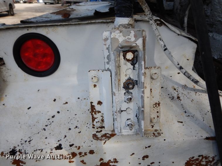 image for item DJ6608 2000 Mack RD690S  ready mix truck