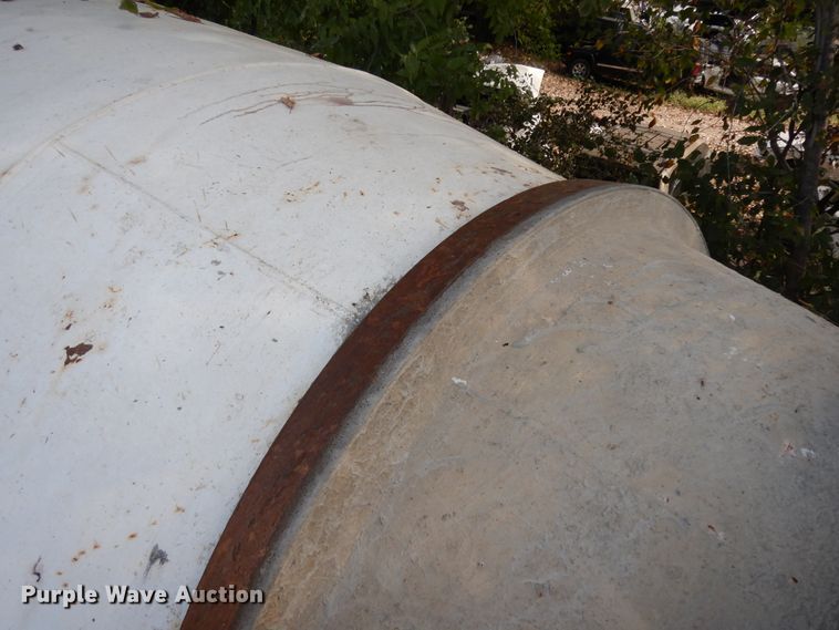 image for item DJ6608 2000 Mack RD690S  ready mix truck