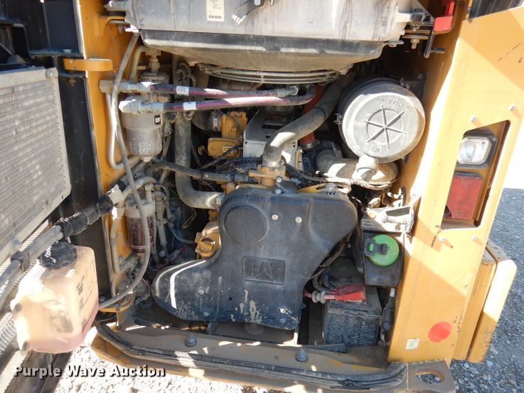 image for item DJ6832 2016 Caterpillar 299D2  tracked skid steer loader