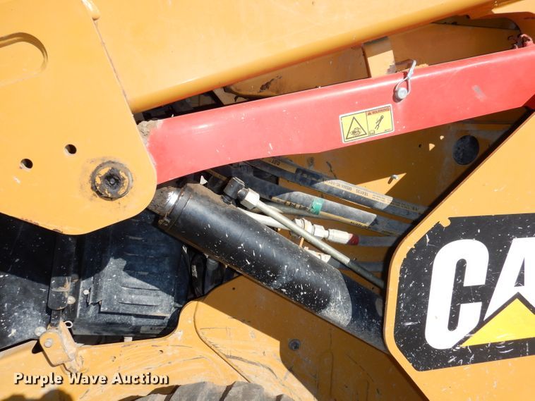 image for item DJ6832 2016 Caterpillar 299D2  tracked skid steer loader