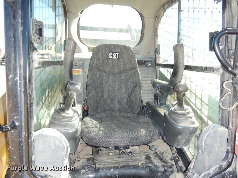 image for item DJ6832 2016 Caterpillar 299D2  tracked skid steer loader