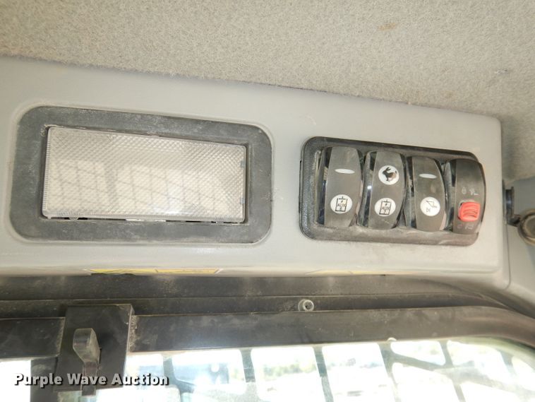 image for item DJ6832 2016 Caterpillar 299D2  tracked skid steer loader