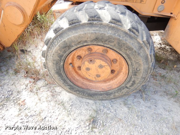 image for item DJ6885 2005 Case 580 Super M  Series 2 backhoe