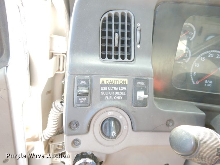 image for item DJ6887 2008 Sterling L-Line  vacuum truck