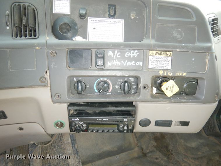 image for item DJ6887 2008 Sterling L-Line  vacuum truck