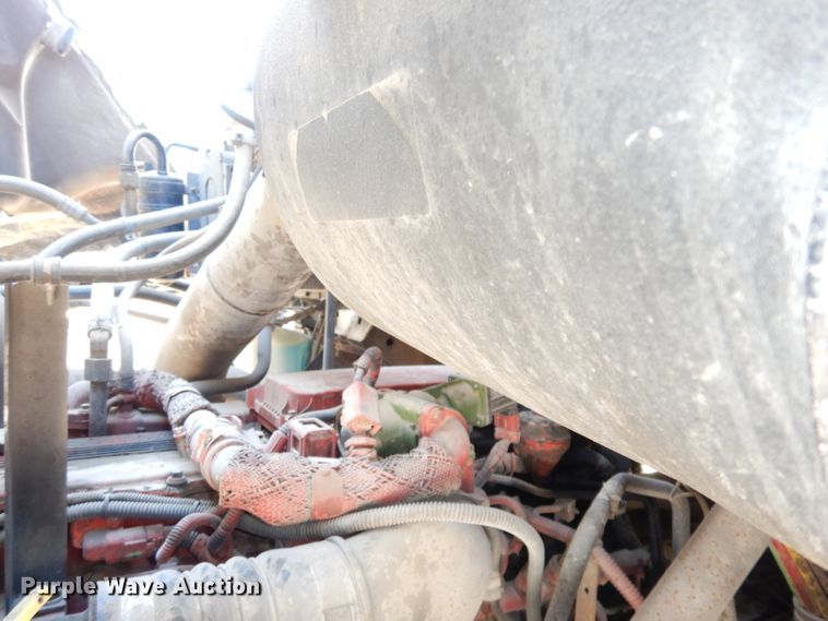 image for item DJ6887 2008 Sterling L-Line  vacuum truck