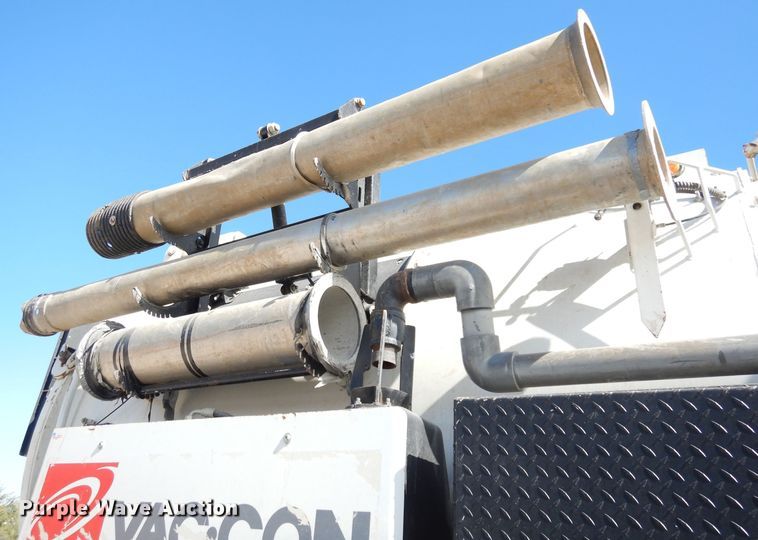 image for item DJ6887 2008 Sterling L-Line  vacuum truck