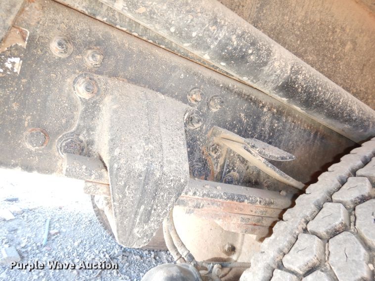 image for item DJ6887 2008 Sterling L-Line  vacuum truck