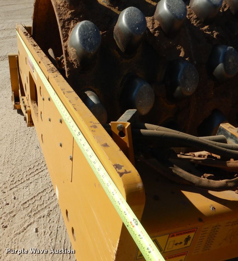 image for item DJ8784 2013 Caterpillar CP56B  single drum vibratory roller