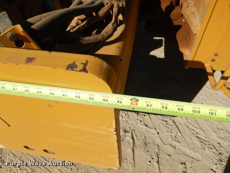 image for item DJ8784 2013 Caterpillar CP56B  single drum vibratory roller