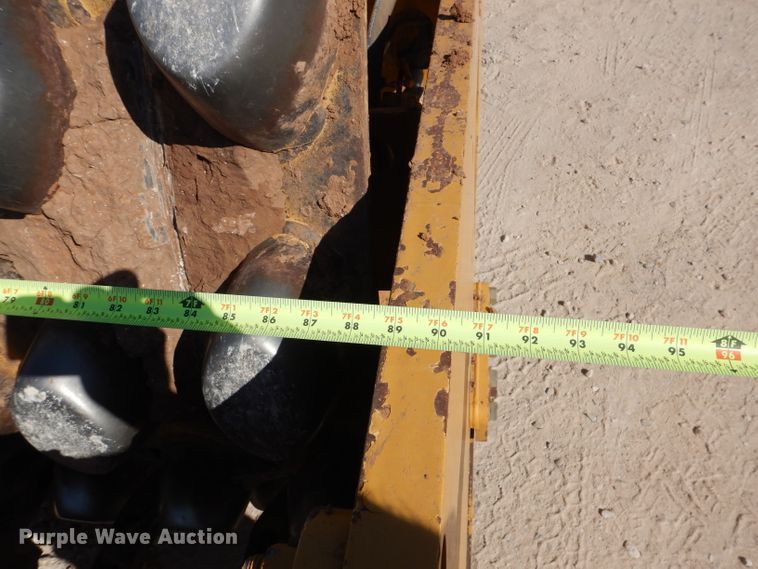 image for item DJ8784 2013 Caterpillar CP56B  single drum vibratory roller