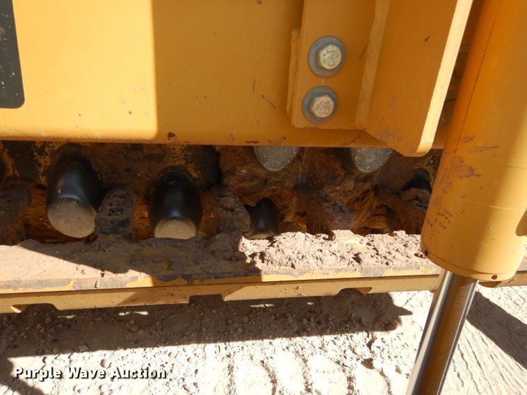 image for item DJ8784 2013 Caterpillar CP56B  single drum vibratory roller