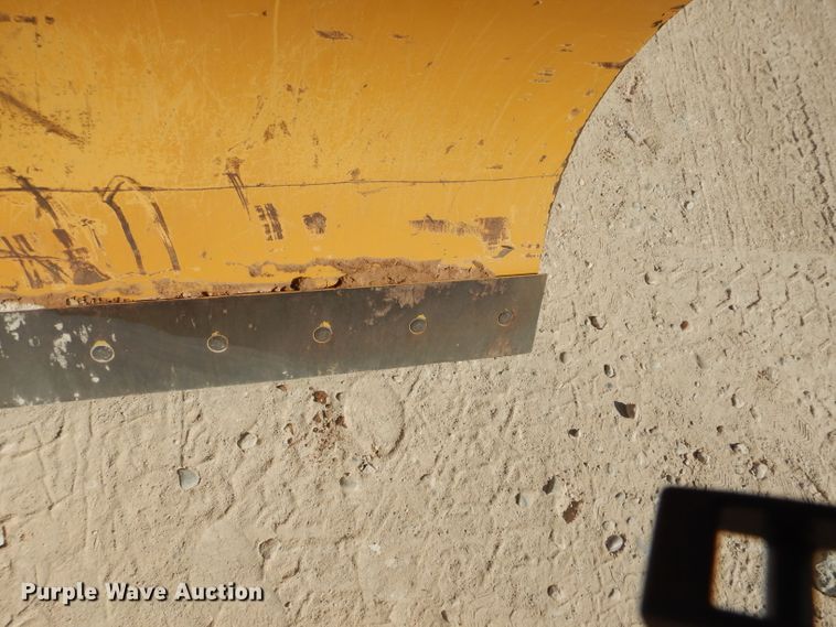 image for item DJ8784 2013 Caterpillar CP56B  single drum vibratory roller