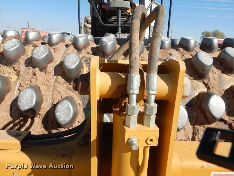 image for item DJ8784 2013 Caterpillar CP56B  single drum vibratory roller