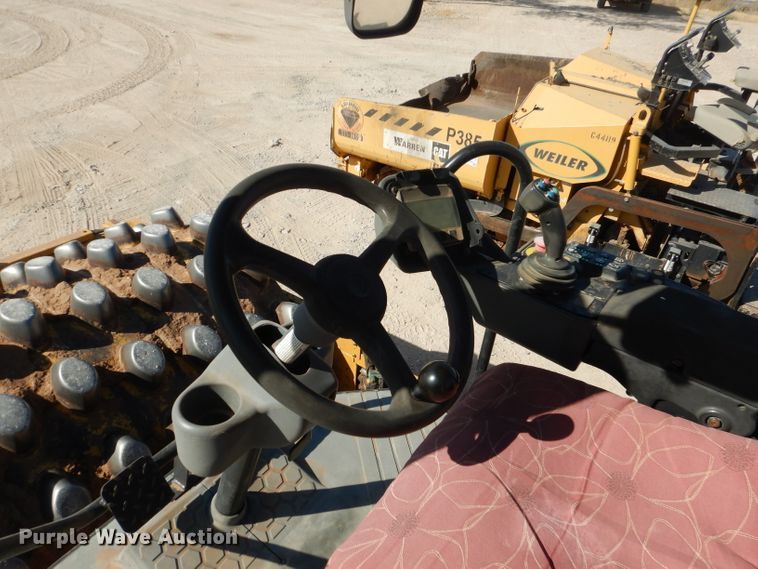 image for item DJ8784 2013 Caterpillar CP56B  single drum vibratory roller