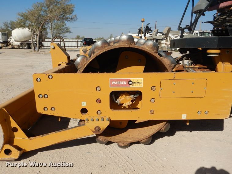 image for item DJ8784 2013 Caterpillar CP56B  single drum vibratory roller