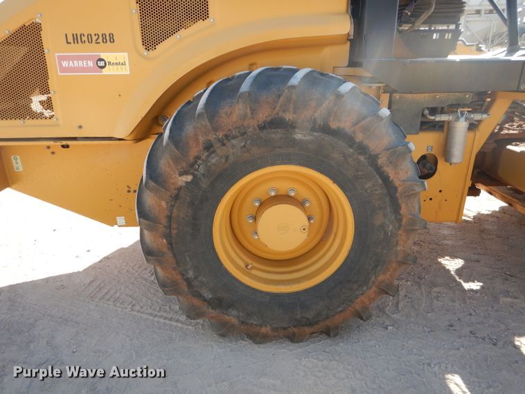 image for item DJ8784 2013 Caterpillar CP56B  single drum vibratory roller