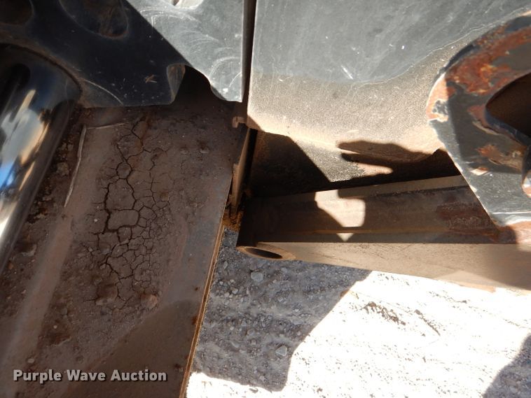 image for item DJ8785 2011 Weiler P385  paver