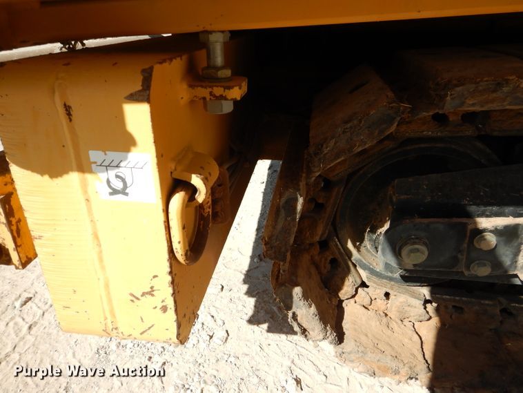 image for item DJ8785 2011 Weiler P385  paver