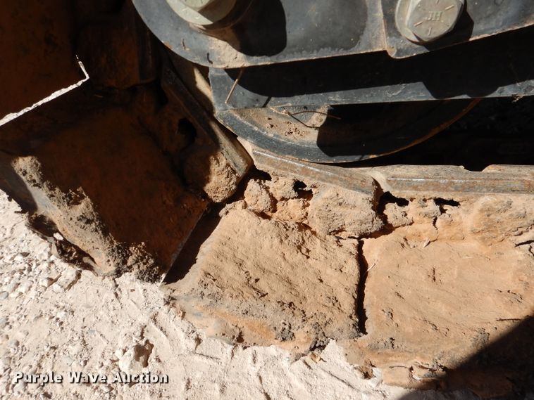 image for item DJ8785 2011 Weiler P385  paver