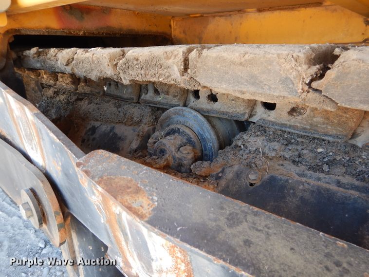 image for item DJ8785 2011 Weiler P385  paver