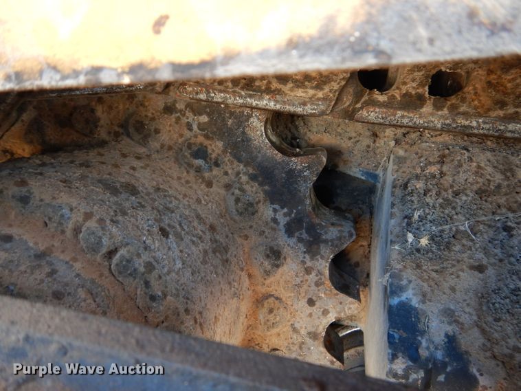 image for item DJ8785 2011 Weiler P385  paver