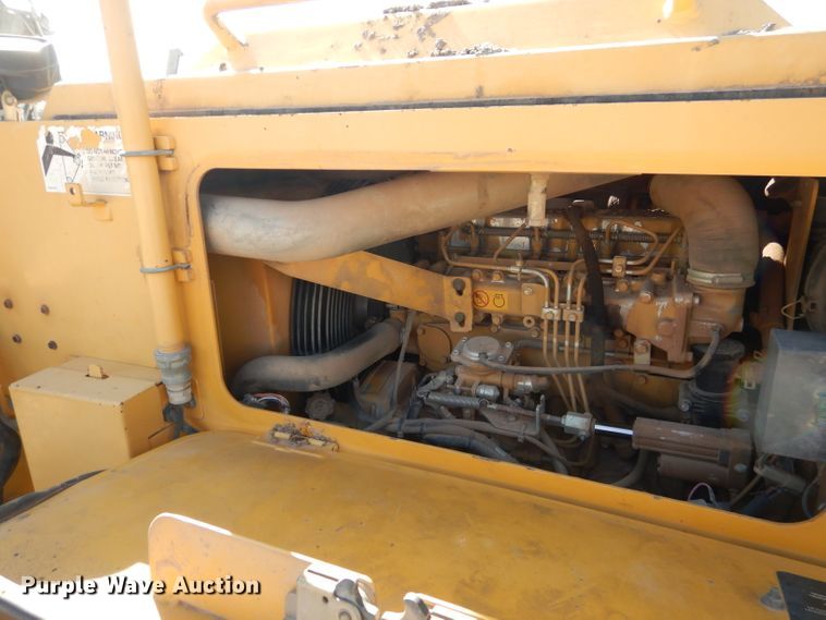 image for item DJ8785 2011 Weiler P385  paver