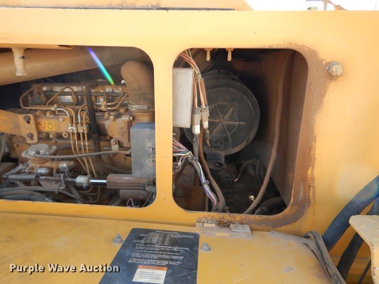 image for item DJ8785 2011 Weiler P385  paver