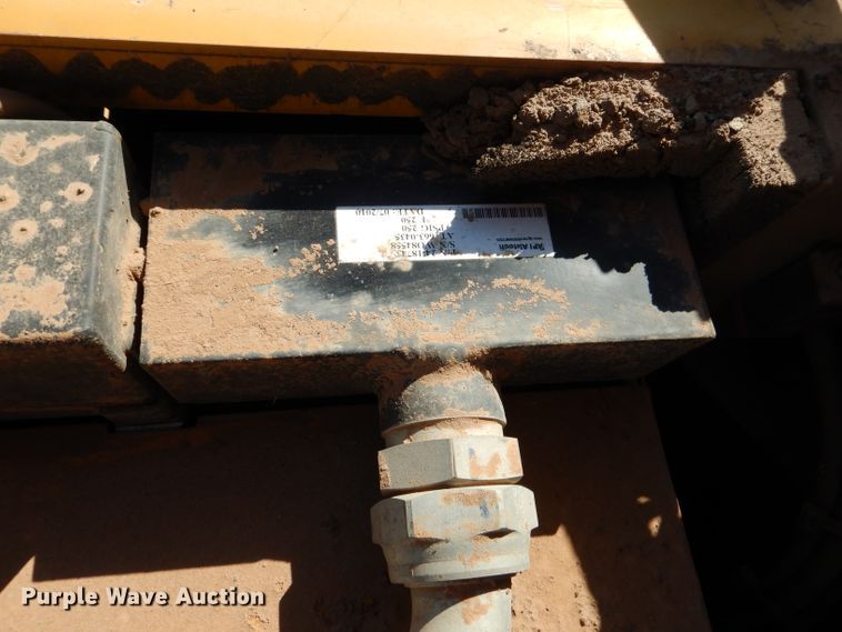 image for item DJ8785 2011 Weiler P385  paver