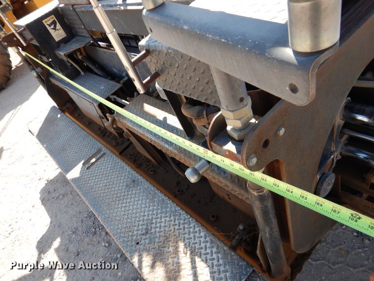 image for item DJ8785 2011 Weiler P385  paver