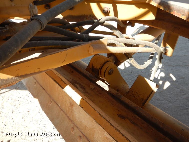 image for item DJ8786 2012 Caterpillar 140M2  motor grader