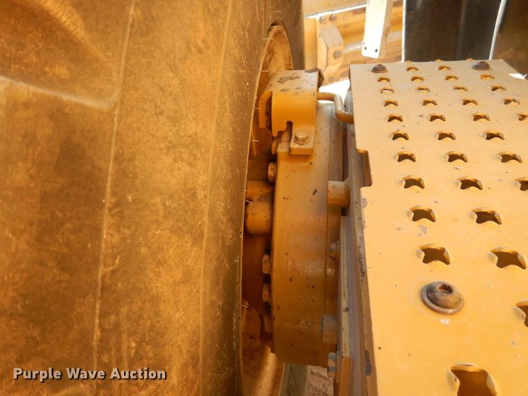 image for item DJ8786 2012 Caterpillar 140M2  motor grader