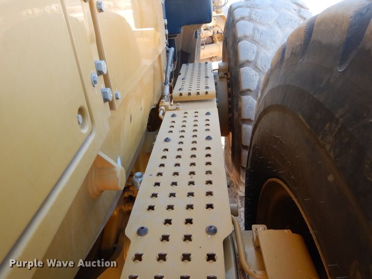 image for item DJ8786 2012 Caterpillar 140M2  motor grader